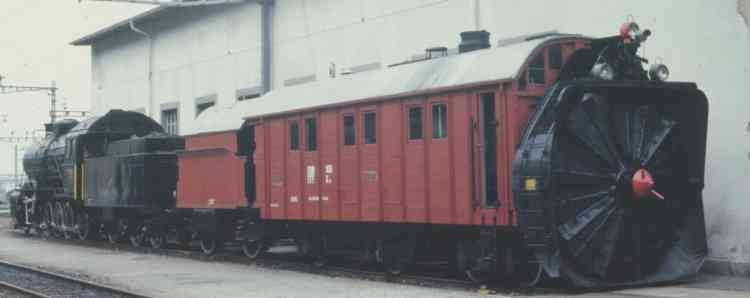 Xrot 100 mit C 5/6 2965
